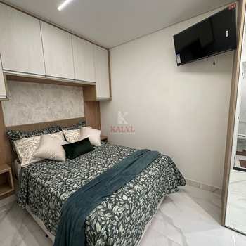 Casa de Condomínio em Praia Grande, bairro Guilhermina