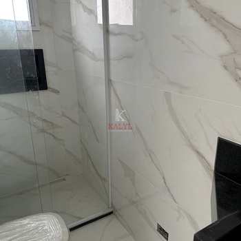 Casa de Condomínio em Praia Grande, bairro Guilhermina