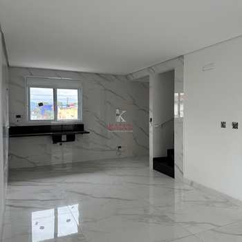 Casa de Condomínio em Praia Grande, bairro Guilhermina