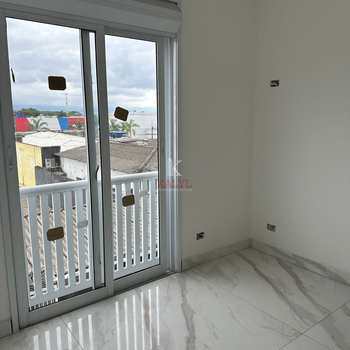 Casa de Condomínio em Praia Grande, bairro Guilhermina