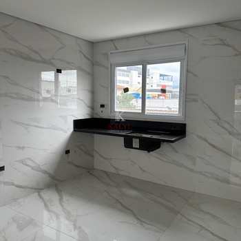 Casa de Condomínio em Praia Grande, bairro Guilhermina