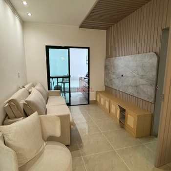 Apartamento em Praia Grande, bairro Canto do Forte