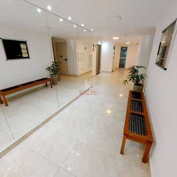 Flat em Praia Grande, bairro Boqueirão