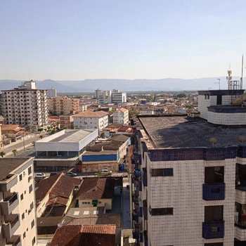 Flat em Praia Grande, bairro Boqueirão