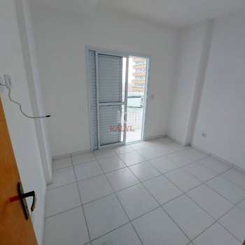 Flat em Praia Grande, bairro Boqueirão