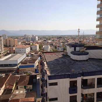 Flat em Praia Grande, bairro Boqueirão