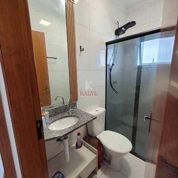 Flat em Praia Grande, bairro Boqueirão