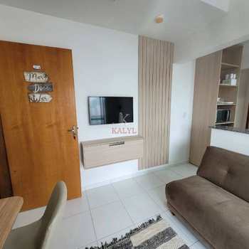 Flat em Praia Grande, bairro Boqueirão