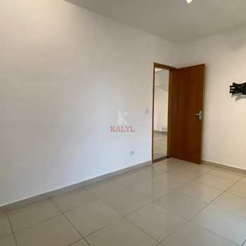 Apartamento em Praia Grande, bairro Guilhermina