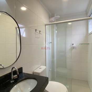 Apartamento em Praia Grande, bairro Guilhermina