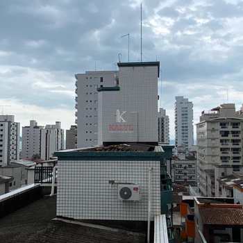 Apartamento em Praia Grande, bairro Guilhermina