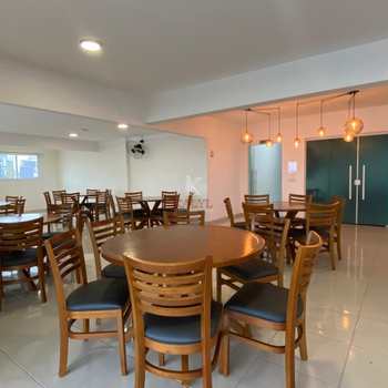 Apartamento em Praia Grande, bairro Guilhermina