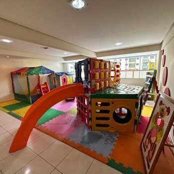 Apartamento em Praia Grande, bairro Guilhermina