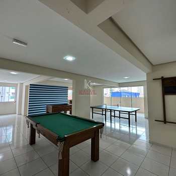 Apartamento em Praia Grande, bairro Guilhermina