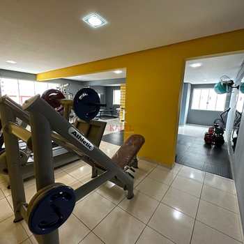 Apartamento em Praia Grande, bairro Guilhermina