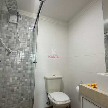 Apartamento em Praia Grande, bairro Guilhermina