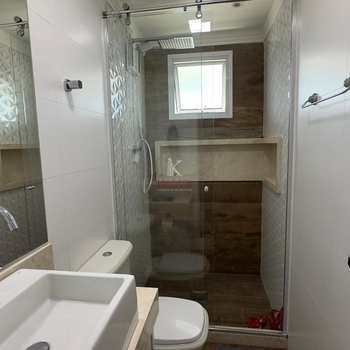 Apartamento em Praia Grande, bairro Guilhermina