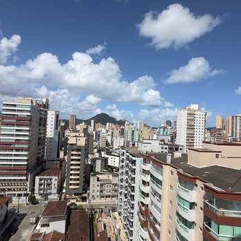 Apartamento em Praia Grande, bairro Guilhermina