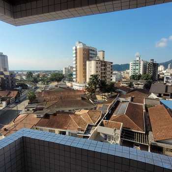 Apartamento em Praia Grande, bairro Guilhermina