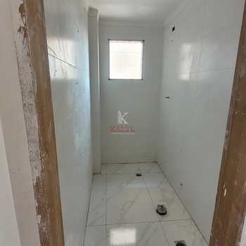 Apartamento em Praia Grande, bairro Guilhermina