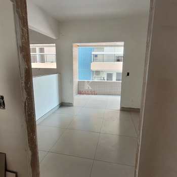 Apartamento em Praia Grande, bairro Guilhermina