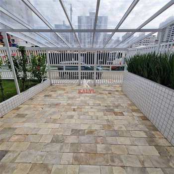 Apartamento em Praia Grande, bairro Guilhermina