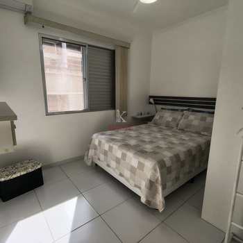 Apartamento em Praia Grande, bairro Guilhermina