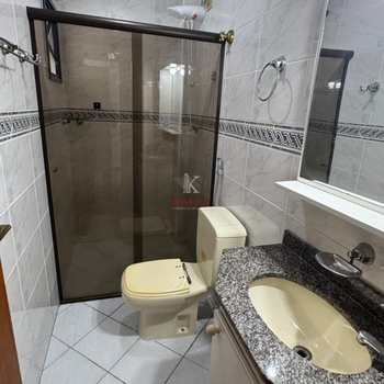 Apartamento em Praia Grande, bairro Ocian