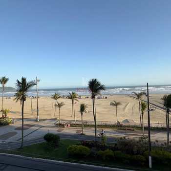 Apartamento em Praia Grande, bairro Guilhermina