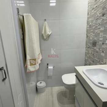 Apartamento em Praia Grande, bairro Guilhermina