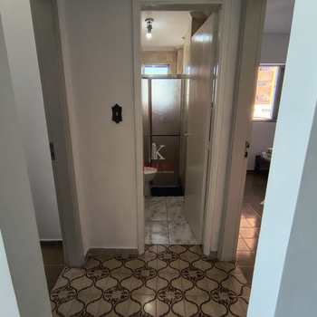 Apartamento em Praia Grande, bairro Guilhermina