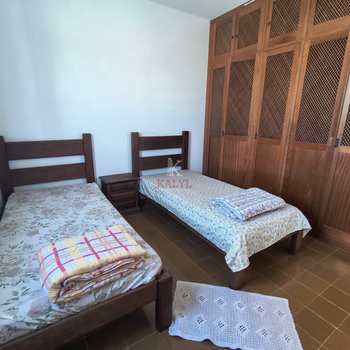 Apartamento em Praia Grande, bairro Guilhermina