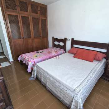 Apartamento em Praia Grande, bairro Guilhermina