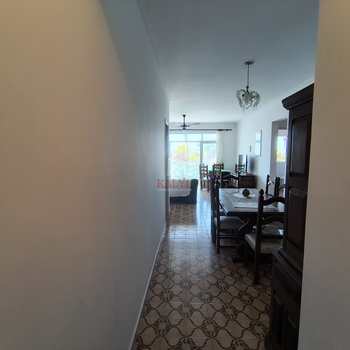 Apartamento em Praia Grande, bairro Guilhermina