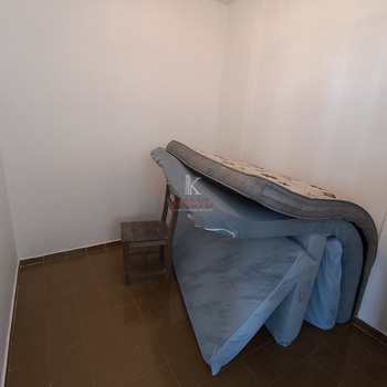 Apartamento em Praia Grande, bairro Guilhermina