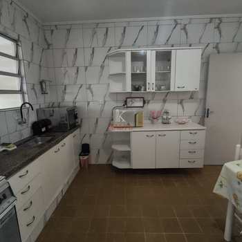 Apartamento em Praia Grande, bairro Guilhermina