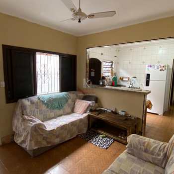 Casa em Praia Grande, bairro Balneário Maracanã