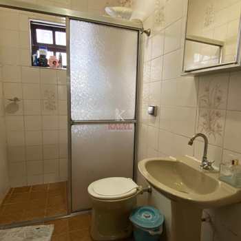 Casa em Praia Grande, bairro Balneário Maracanã