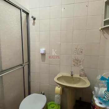 Casa em Praia Grande, bairro Balneário Maracanã