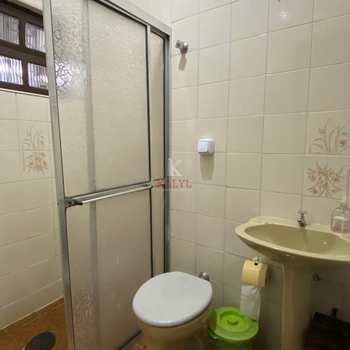 Casa em Praia Grande, bairro Balneário Maracanã