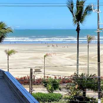 Apartamento em Praia Grande, bairro Guilhermina