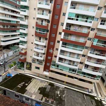 Apartamento em Praia Grande, bairro Guilhermina