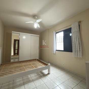 Apartamento em Praia Grande, bairro Guilhermina