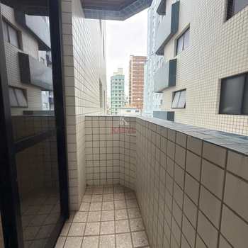 Apartamento em Praia Grande, bairro Guilhermina