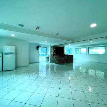 Apartamento em Praia Grande, bairro Caiçara