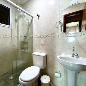 Apartamento em Praia Grande, bairro Caiçara