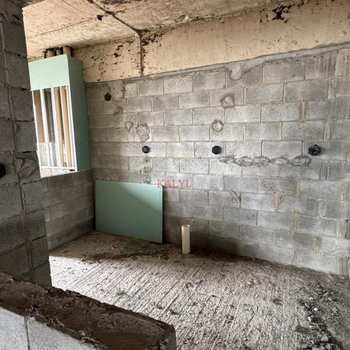 Apartamento em Praia Grande, bairro Guilhermina