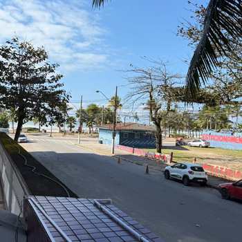 Apartamento em Praia Grande, bairro Tupiry