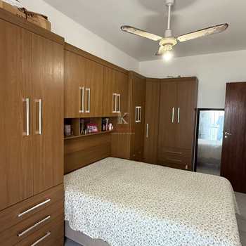 Apartamento em Praia Grande, bairro Tupiry