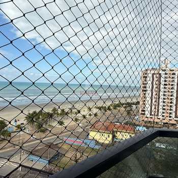 Apartamento em Praia Grande, bairro Tupiry